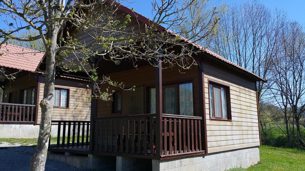 Camping - Bungalows La Soleia D'Oix 외부 사진